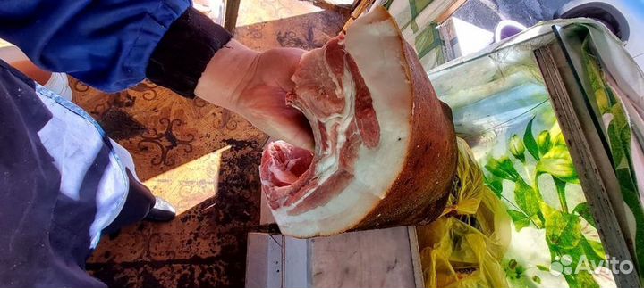 Сало на соломе