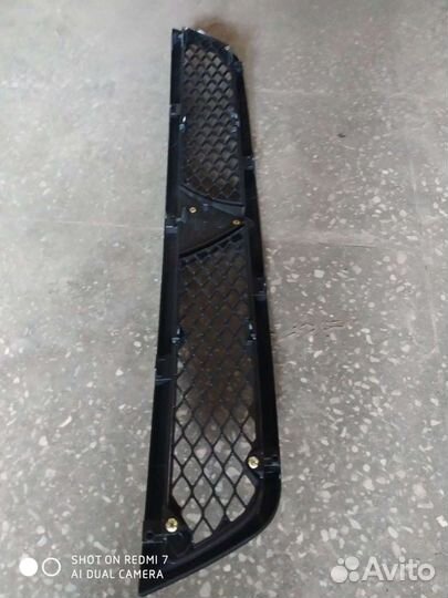 Решётка радиатора Митсубиси Лансер X