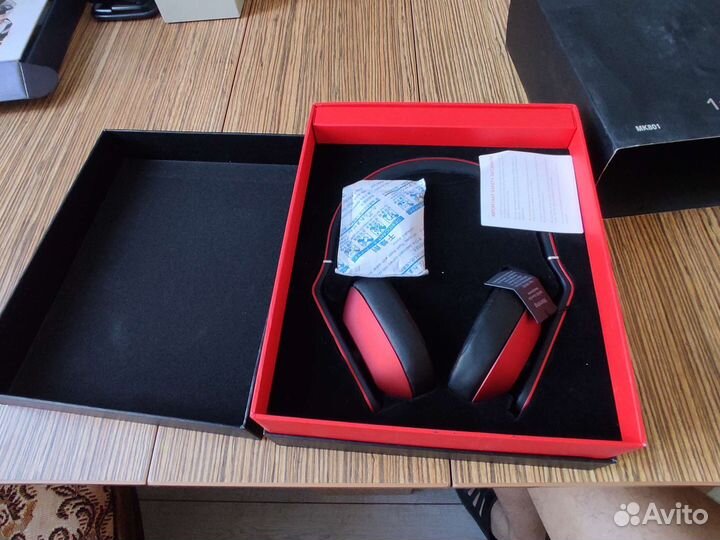 Наушники MK801. Новые