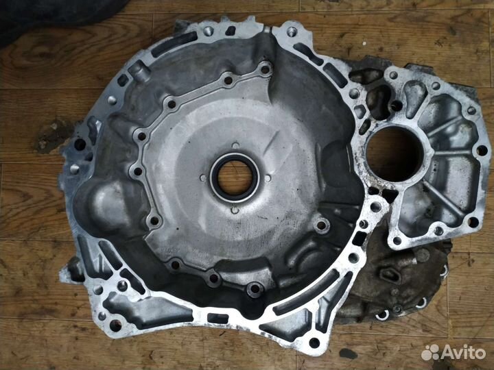 Колокол корпус кпп Nissan X-trail T32 Qashqai J11