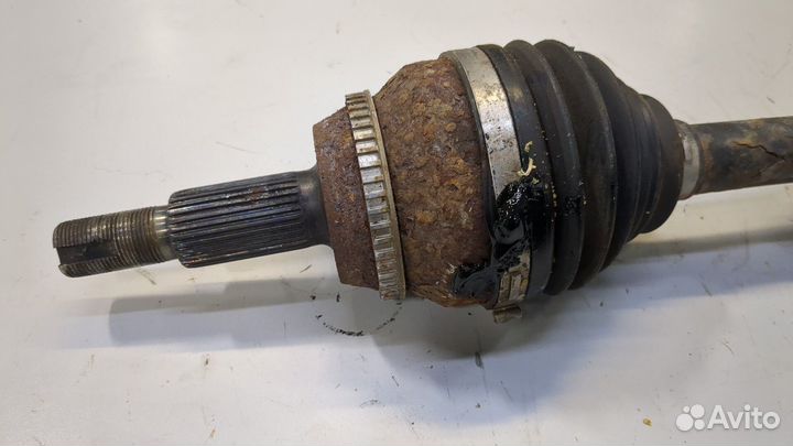 Полуось правая передняя Toyota Venza