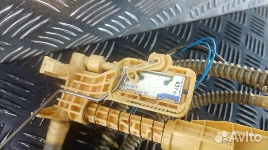 Датчик уровня топлива mercedes benz R-class W251 (1GM44M801)