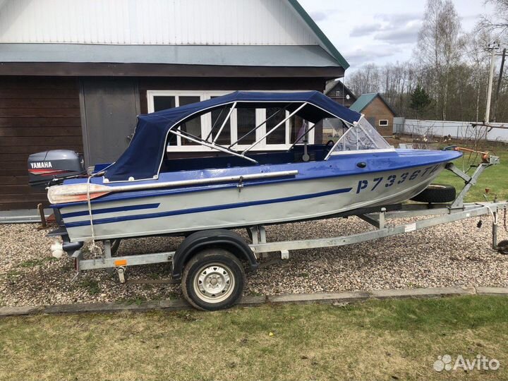 Катер Крым с мотором