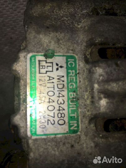 Генератор 3G83 Mitsubishi Minica H27A MD143480