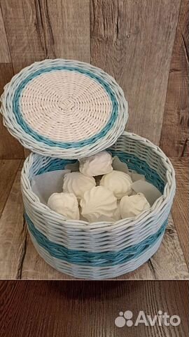 Шкатулка плетёная