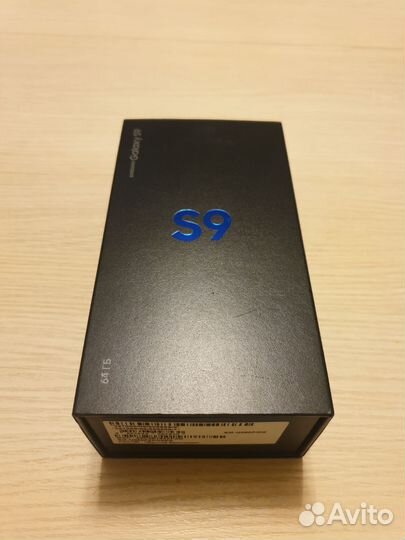 Коробка для смартфона Samsung Galaxy S9