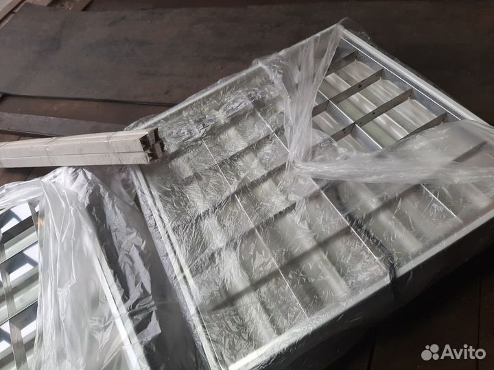 Светильник. люстра