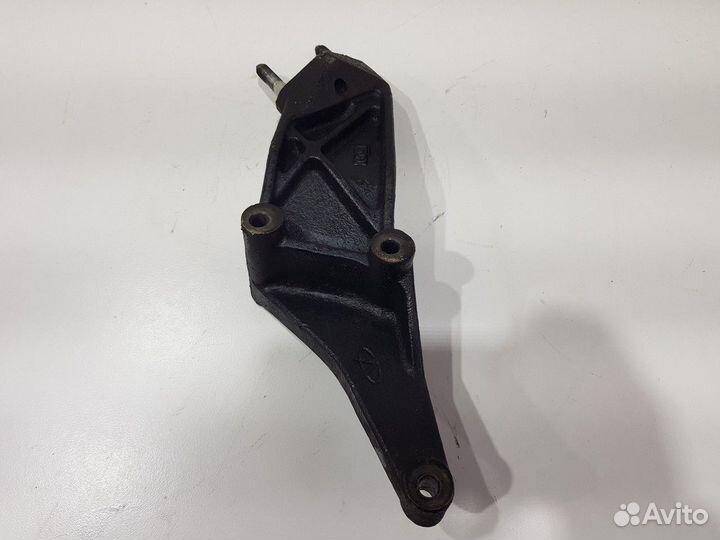 Опора двигателя правая (Chery Tiggo T11)