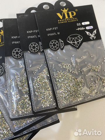 Стразы для ногтей