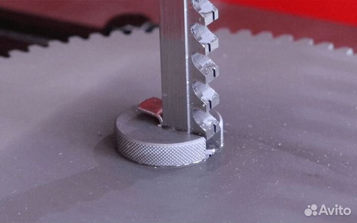 Вертикально протяжной станок (прошивной)