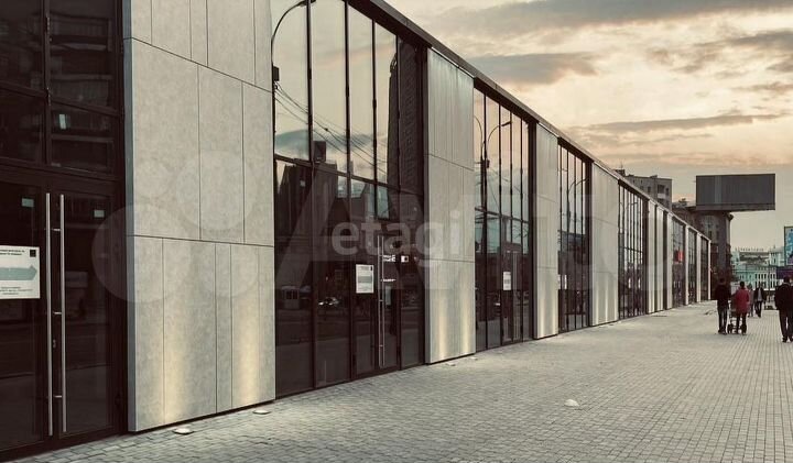 Сдам торговое помещение, 406 м²