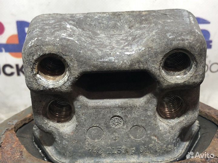 1897780 Подушка двигателя задняя Daf XF106