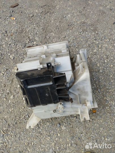 Радиатор отопителя Nissan Almera N15