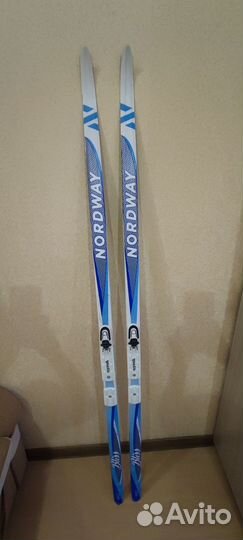 Беговые лыжи