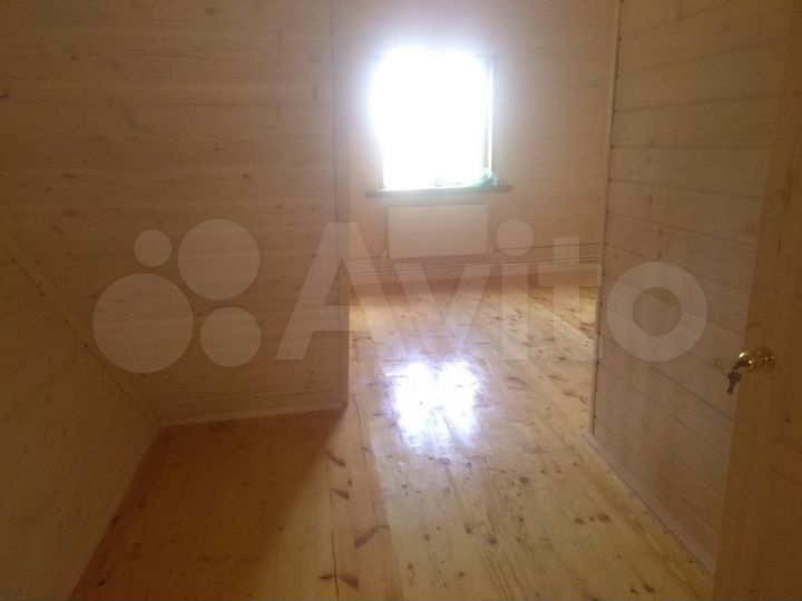 Дом 155 м² на участке 4 сот.