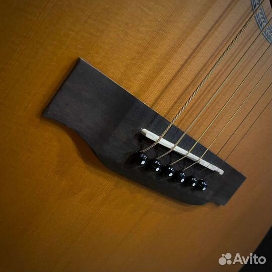 Baton Rouge L1C/D гитара массив широкий гриф