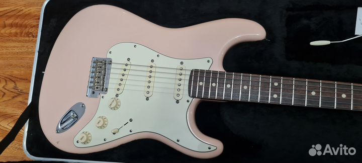 Fender FSR American Standard Strat Shell Pink 2013