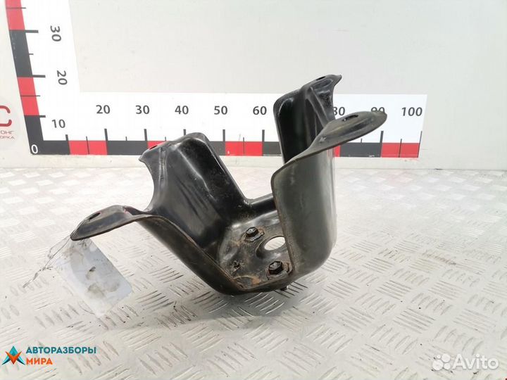 Кронштейн (крепление) Suzuki Grand Vitara рест