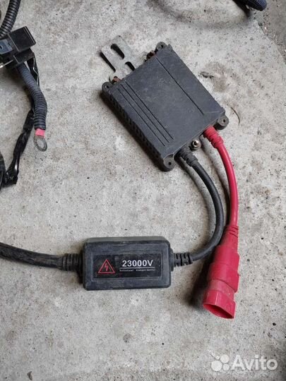 Продам комплект би-ксинона