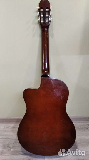 Классическая гитара