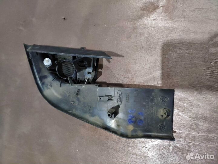 Заглушка зеркала двери Ford Focus 2