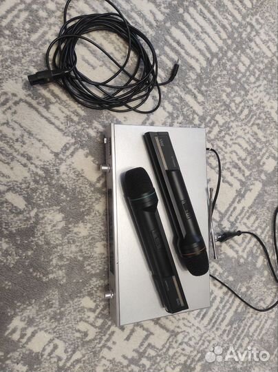 Беспроводные микрофоны yamaha AK-8800