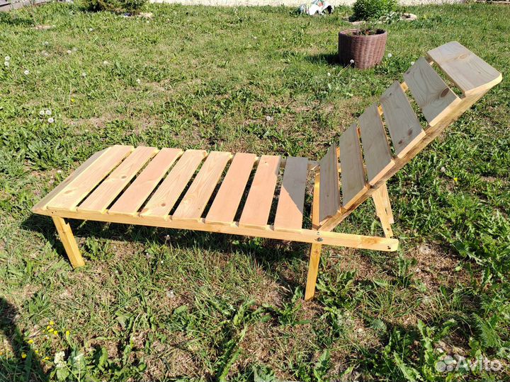 Шезлонг лежак