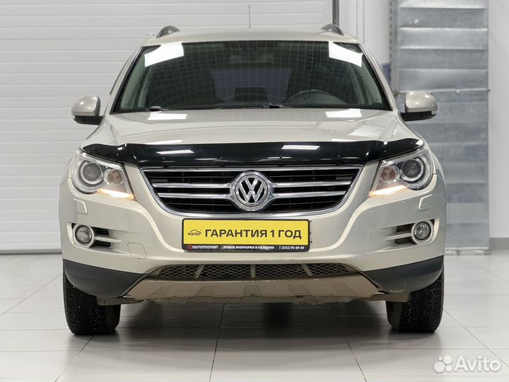 Volkswagen Tiguan 2.0 AT, 2011, 198 000 км