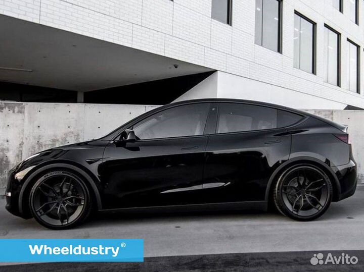 Кованые диски R19 Tesla Model Y