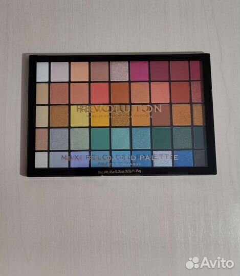 Палетка теней revolution
