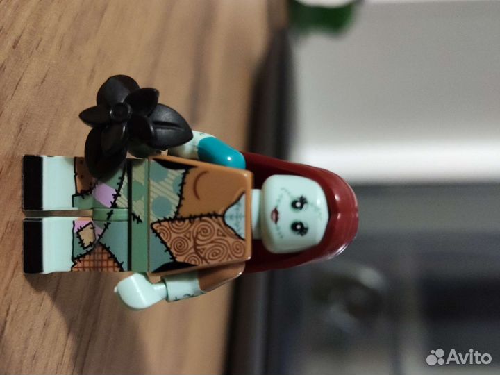 Трейд минифигурками