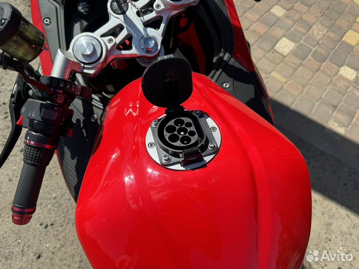 Электромотоцикл 5000w 150ah Ducati Panigale