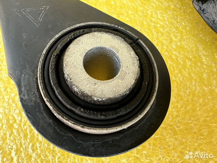 Рычаг подвески задний Audi A6/A7/A8 C7/D4