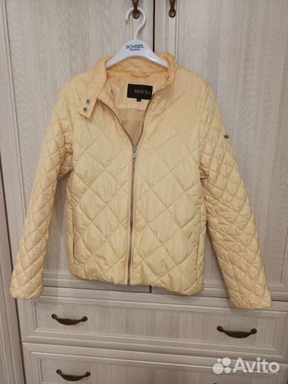 Ветровка для девочки