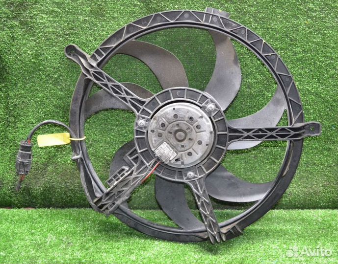 Вентилятор радиатора Mini Кантримен R60