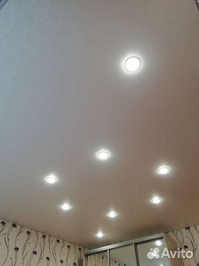 Натяжные потолки, слив воды, ремонт полотна