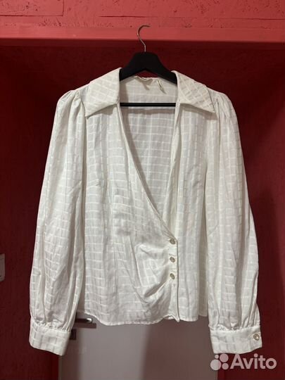 Продаю блузку M-L