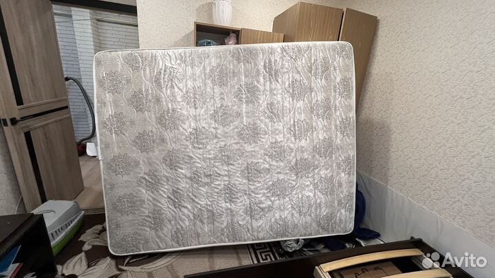 Матрас 160х180