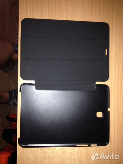 Продам новый чехол для samsung galaxy tab 9 дюймов