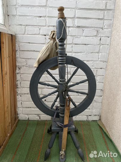 Прялка старинная