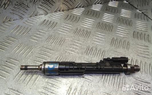 Форсунка бензиновая BMW 5 F10/F11 (3BA03B702)