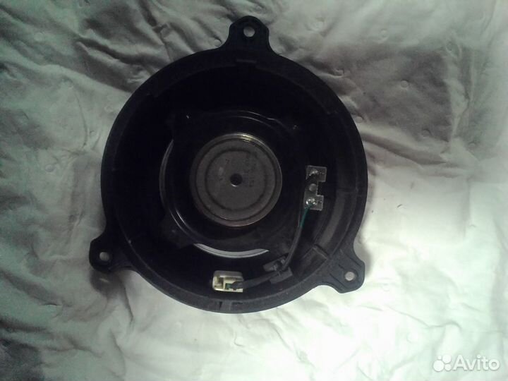 Динамик Lexus LX570 URJ201