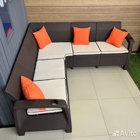 Садовый диван угловой под ротанг