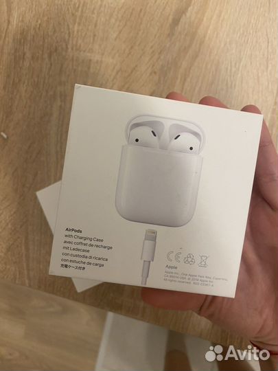 Наушники airpods
