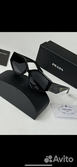 Очки prada новая коллекция 2025