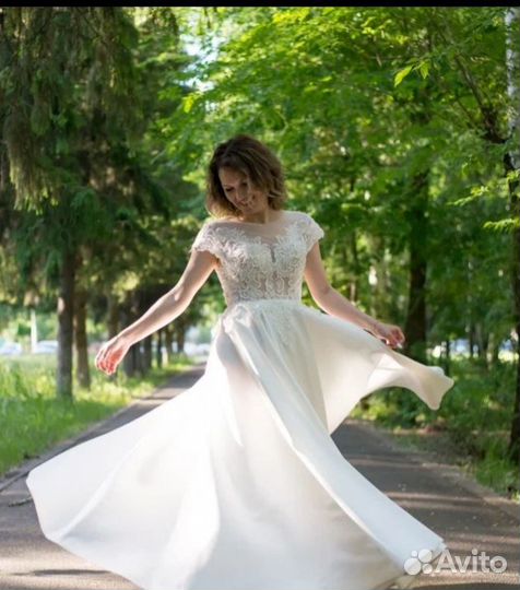 Свадебное платье 44 46, прокат