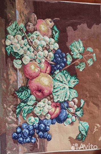 Картина вышитая крестиком натюрморт