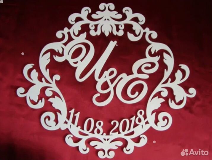 Монограмма на свадьбу (семейный герб)