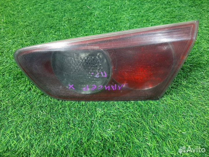 Фонарь правый на Mitsubishi Lancer X