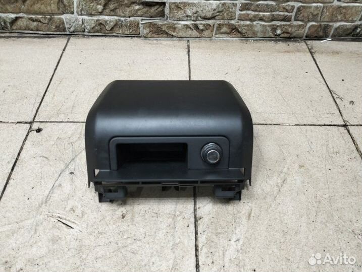 Накладка центральной консоли передняя Land Rover